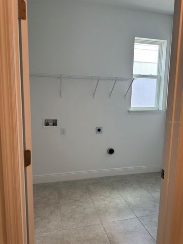 19044 BLUELEAF STREET, Orlando, FL 32827