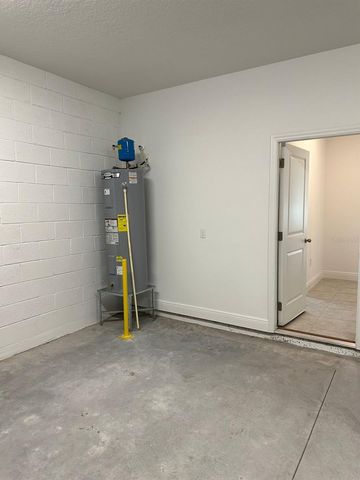 19044 BLUELEAF STREET, Orlando, FL 32827