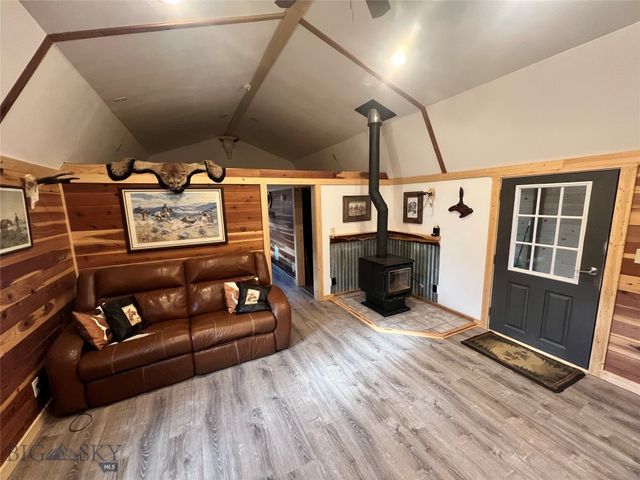 7535 Birch Creek Road, Dillon, MT 59732