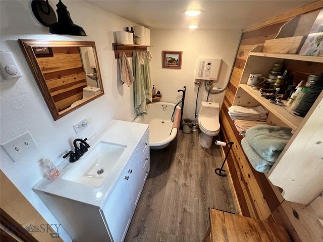 7535 Birch Creek Road, Dillon, MT 59732