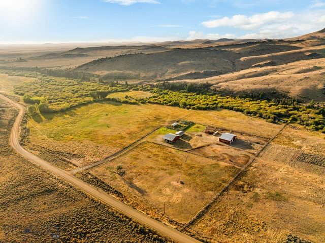 7535 Birch Creek Road, Dillon, MT 59732