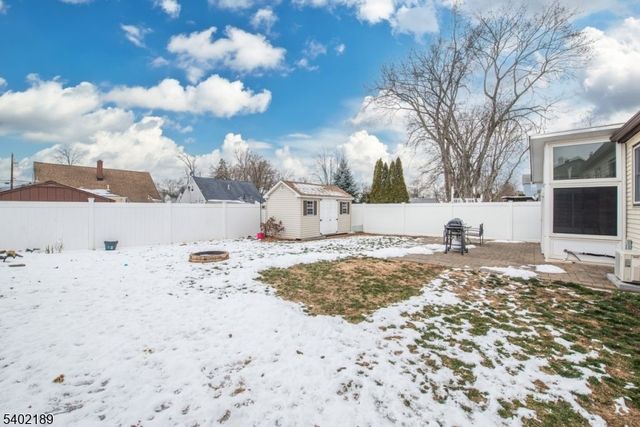 1452 Lincoln Ave, Pompton Lakes Boro, NJ 07442