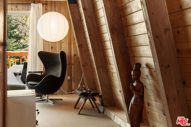 43527 Shasta Road, Big Bear City, CA 92315