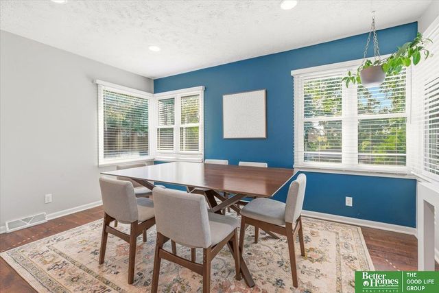 2112 S 49 Avenue, Omaha, NE 68106