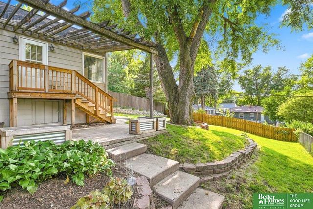 2112 S 49 Avenue, Omaha, NE 68106