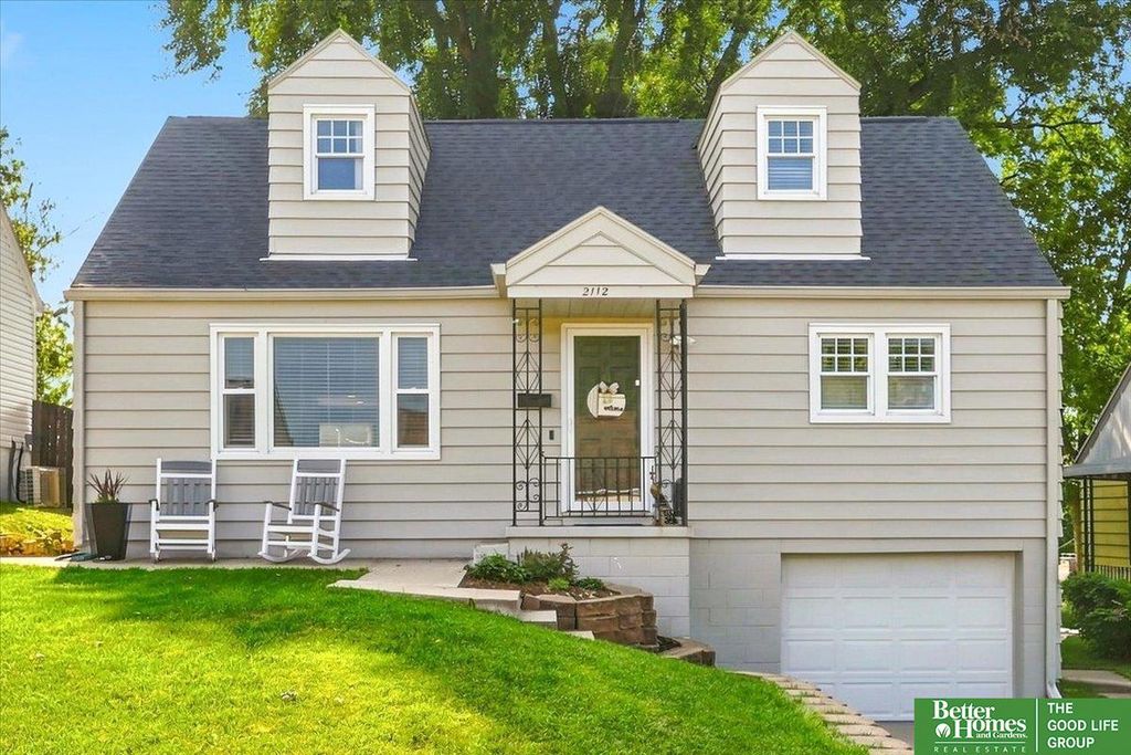 2112 S 49 Avenue, Omaha, NE 68106