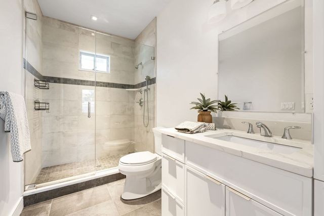 65-67 Victoria St 65, Somerville, MA 02144