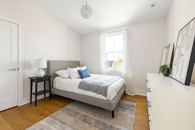 65-67 Victoria St 65, Somerville, MA 02144