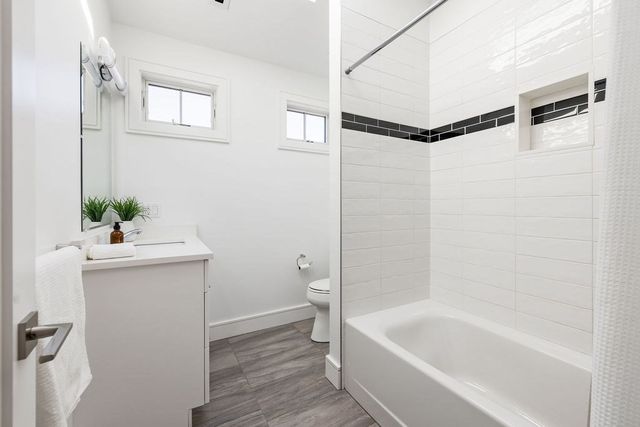 65-67 Victoria St 65, Somerville, MA 02144