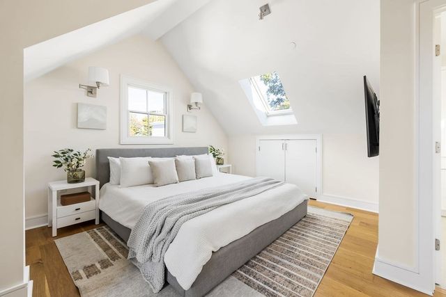 65-67 Victoria St 65, Somerville, MA 02144