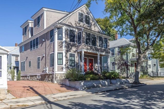 65-67 Victoria St 65, Somerville, MA 02144