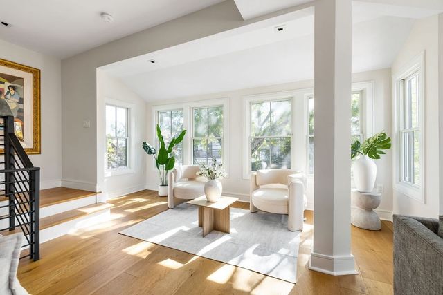 65-67 Victoria St 65, Somerville, MA 02144
