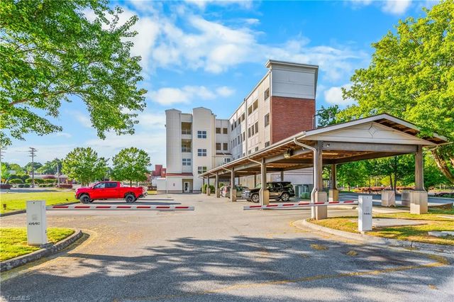 1111 S Marshall Street 364, Winston-salem, NC 27101