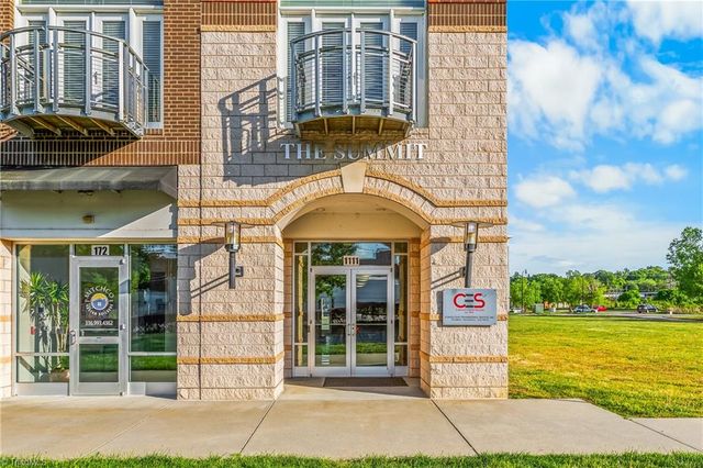 1111 S Marshall Street 364, Winston-salem, NC 27101