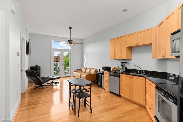 1111 S Marshall Street 364, Winston-salem, NC 27101