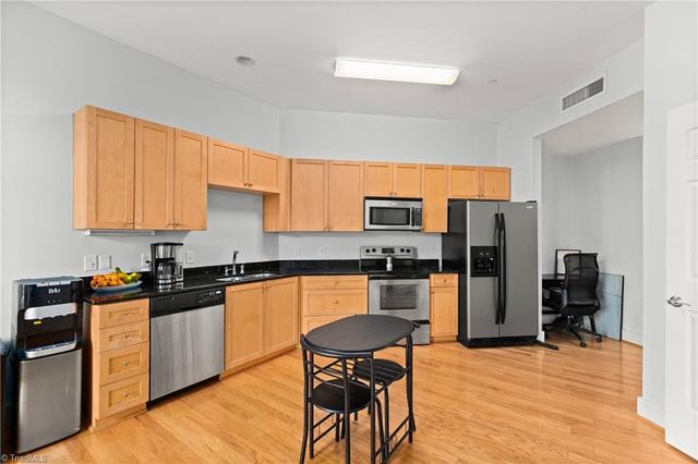 1111 S Marshall Street 364, Winston-salem, NC 27101