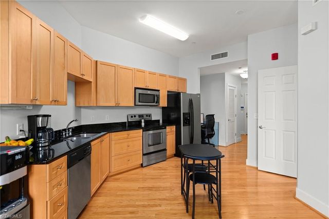 1111 S Marshall Street 364, Winston-salem, NC 27101