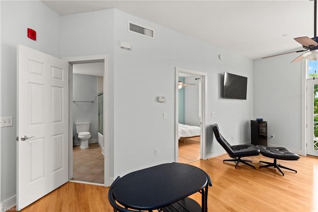 1111 S Marshall Street 364, Winston-salem, NC 27101