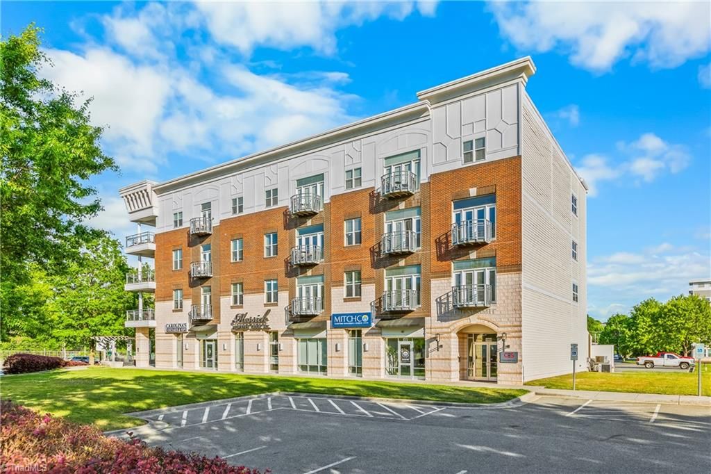 1111 S Marshall Street 364, Winston-salem, NC 27101