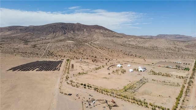 9570 W Fietz Avenue, Golden Valley, AZ 86413