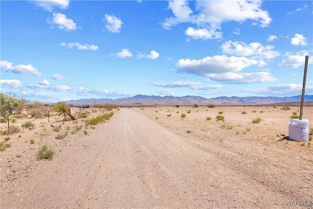 9570 W Fietz Avenue, Golden Valley, AZ 86413