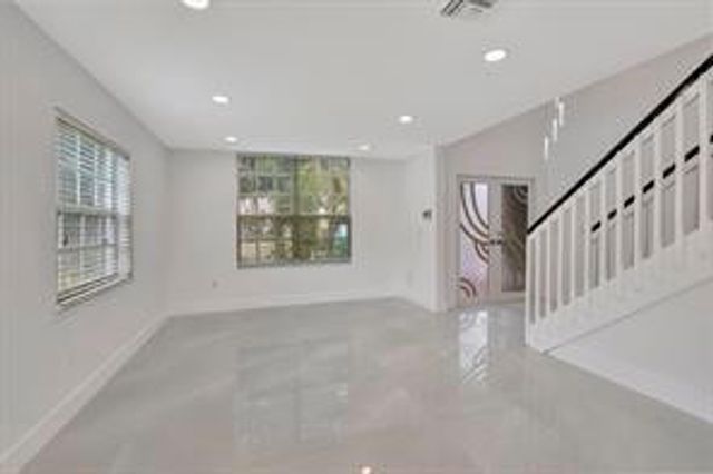 2410 NW 137th Terrace, Sunrise, FL 33323