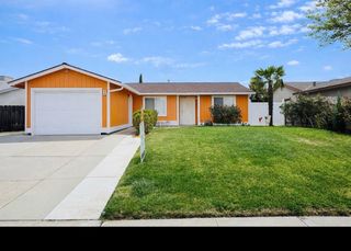 49 W Swallow, Merced, CA 95341