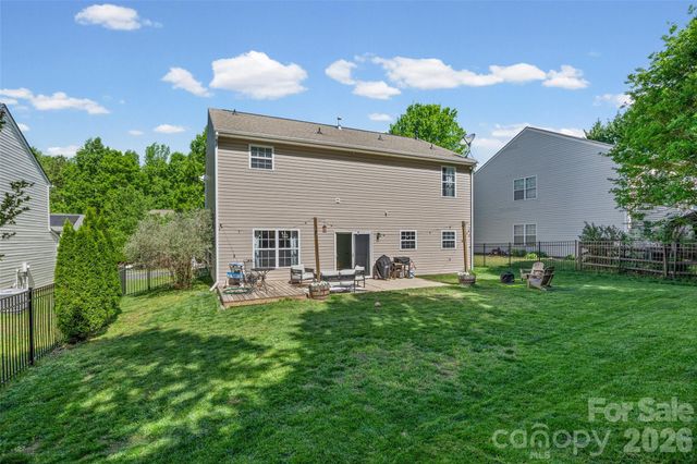 3253 Wicklow Lane, Lake Wylie, SC 29710