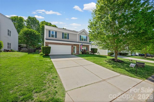 3253 Wicklow Lane, Lake Wylie, SC 29710