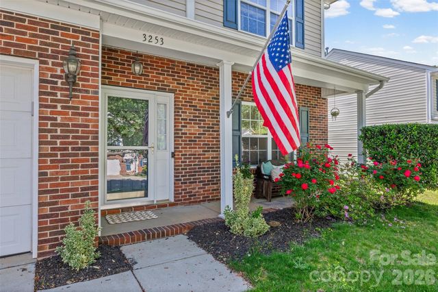 3253 Wicklow Lane, Lake Wylie, SC 29710