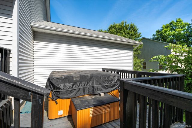 31 Briarwood Drive, Wappingers Falls, NY 12590