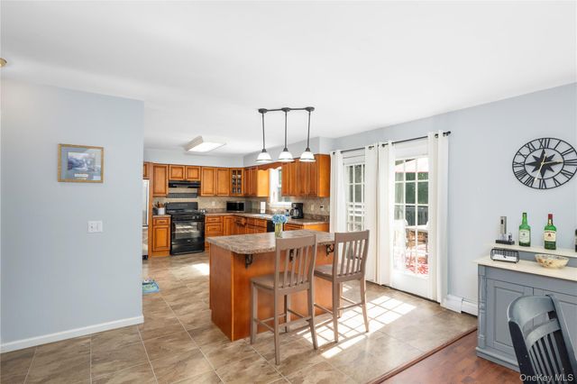 31 Briarwood Drive, Wappingers Falls, NY 12590