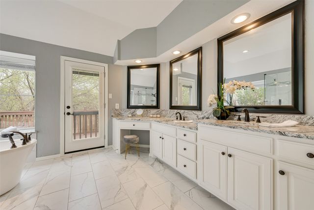 939 Midland Creek Drive, Southlake, TX 76092