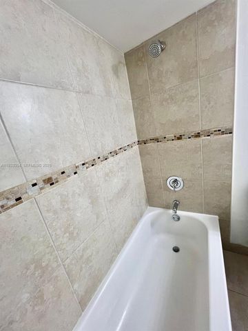 8180 Geneva Ct 531, Doral, FL 33166