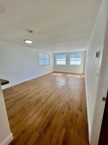 8180 Geneva Ct 531, Doral, FL 33166