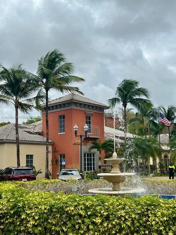 8180 Geneva Ct 531, Doral, FL 33166