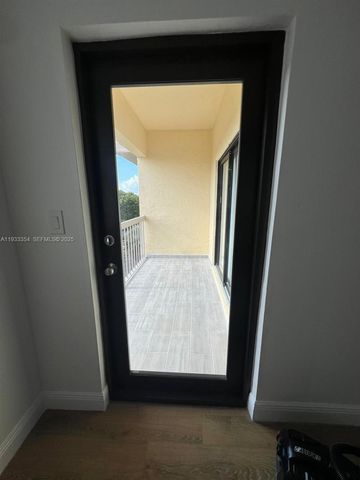 8180 Geneva Ct 531, Doral, FL 33166