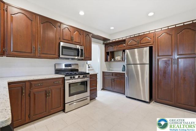 2620 West Livingston Street, Allentown City, PA 18104