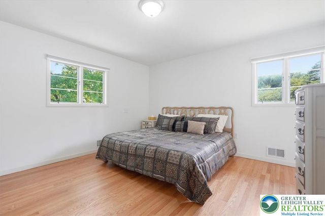 2620 West Livingston Street, Allentown City, PA 18104