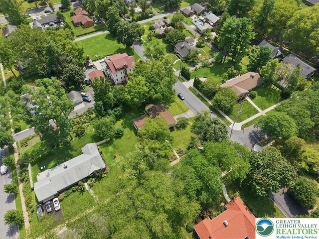 2620 West Livingston Street, Allentown City, PA 18104