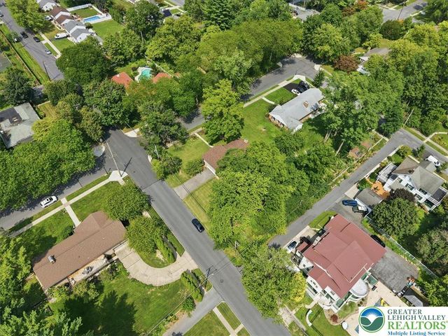 2620 West Livingston Street, Allentown City, PA 18104