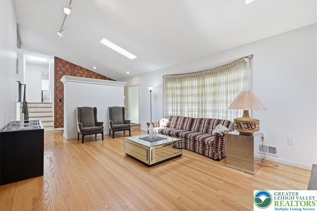 2620 West Livingston Street, Allentown City, PA 18104