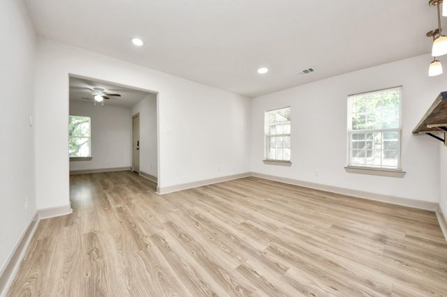 2919 Rosedale Street B, Houston, TX 77004