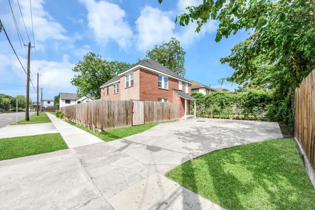 2919 Rosedale Street B, Houston, TX 77004