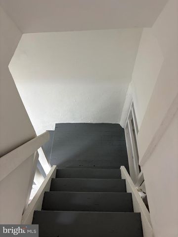6006 ALMA ST, Philadelphia, PA 19149