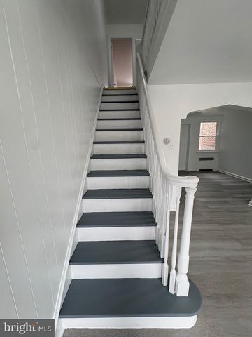 6006 ALMA ST, Philadelphia, PA 19149