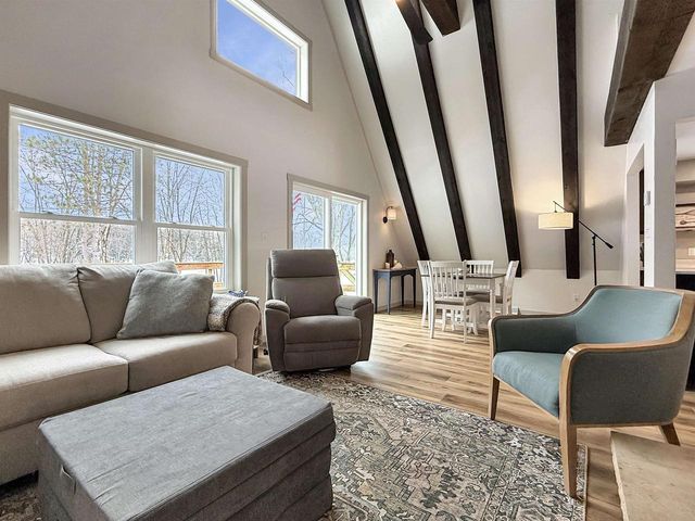 N6698 STATE HIGHWAY 180, Marinette, WI 54143