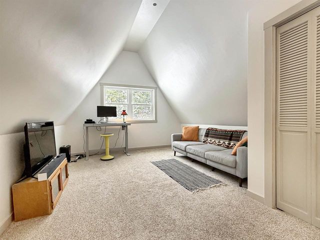 N6698 STATE HIGHWAY 180, Marinette, WI 54143