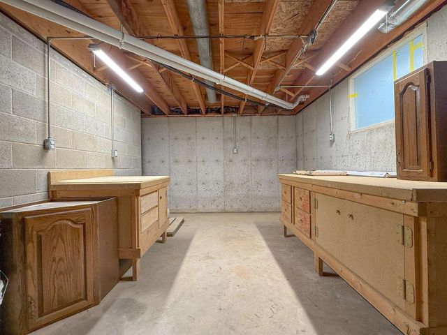 N6698 STATE HIGHWAY 180, Marinette, WI 54143