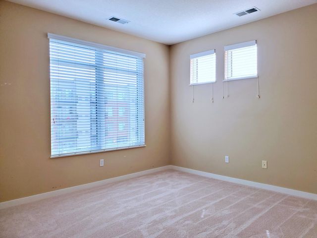 1070 Grandview Court NE 415, Columbia Heights, MN 55421